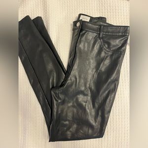 Black Aritzia Wilfred Free leather pants